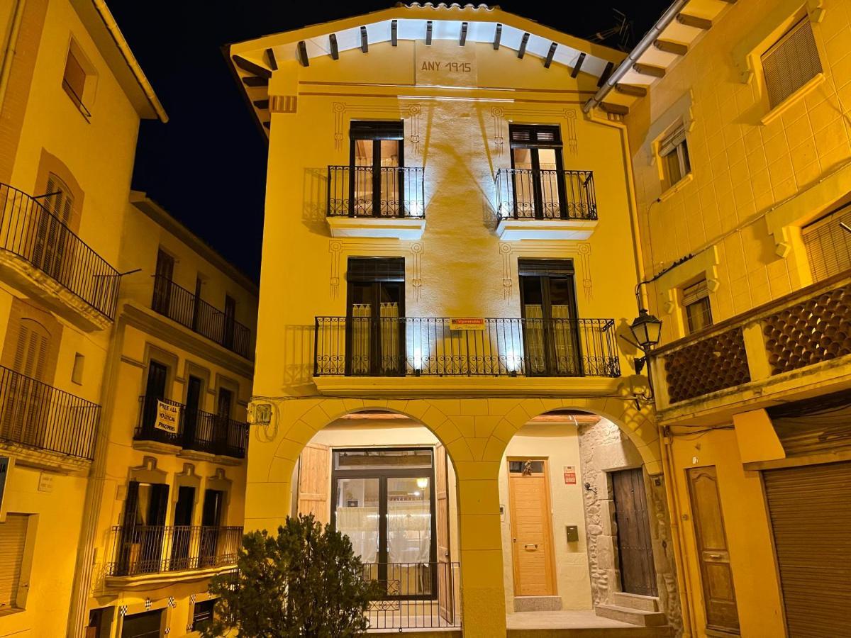 Vila Cal Marti De Gironella Exteriér fotografie